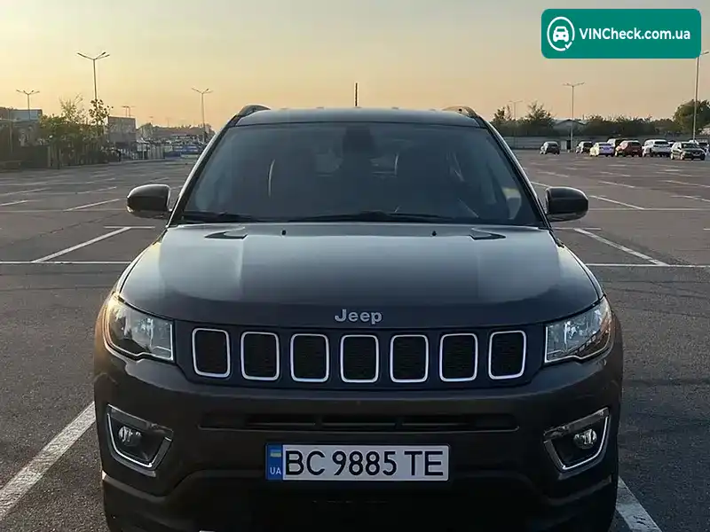Jeep Compass 2017, фото з оголошення 2 з 20, VIN 3C4NJDCB0JT135555