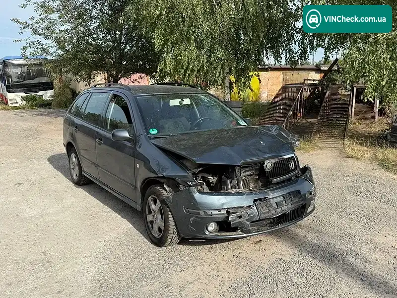 Skoda Fabia 2004, фото з оголошення 1 з 12, VIN TMBHC46Y754220427