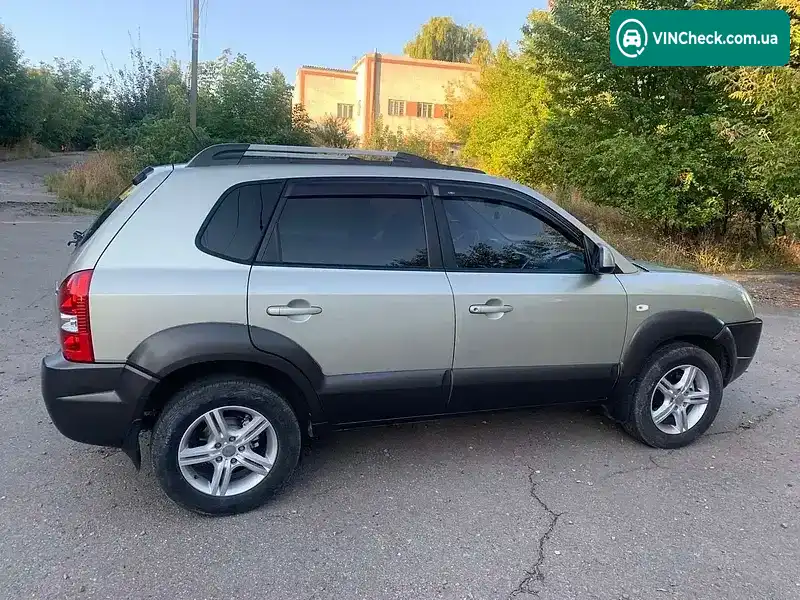 Hyundai Tucson 2005, фото з оголошення 2 з 10, VIN KMHJN81BP6U292991