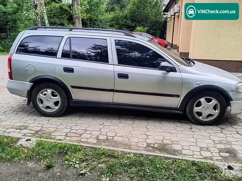 Opel Astra 2000, фото з оголошення 2 з 13, VIN W0L0TGF35Y2268943