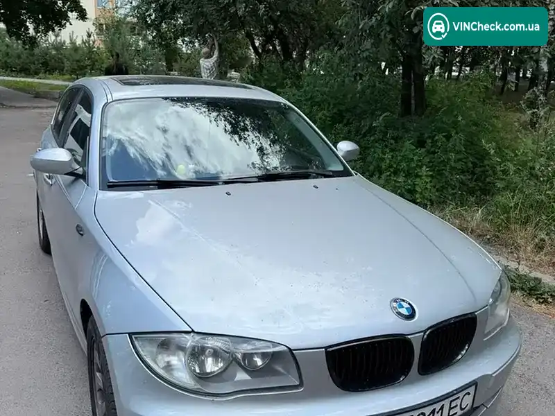 BMW 1 Series 2006, фото з оголошення 1 з 13, VIN WBAUF31090PY27791