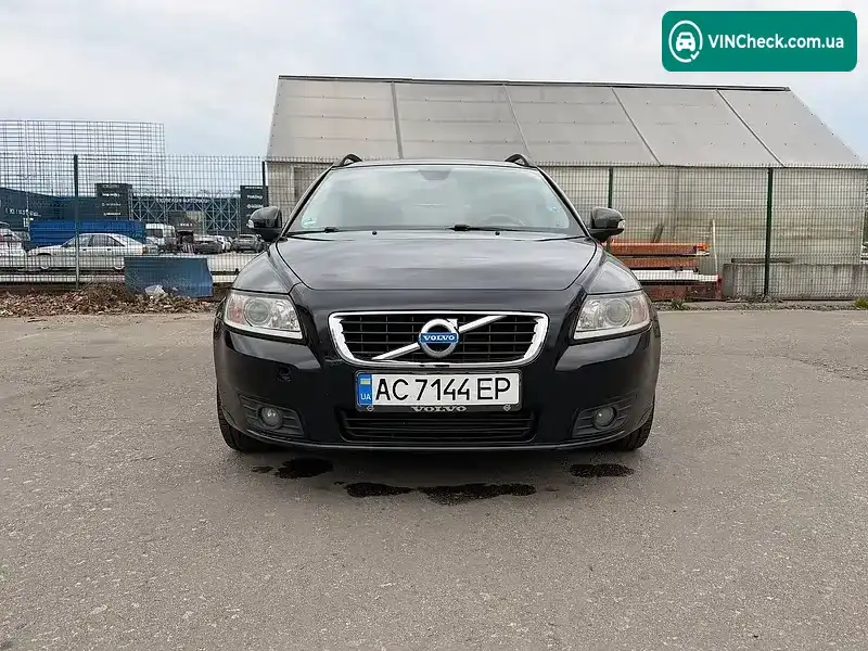 Volvo V50 2010, фото з оголошення 2 з 13, VIN YV1MW76F2B2598832