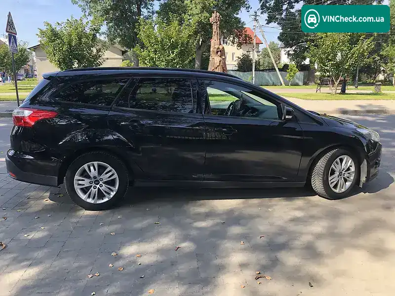 Ford Focus 2011, фото з оголошення 2 з 20, VIN WF0LXXGCBLBL15138