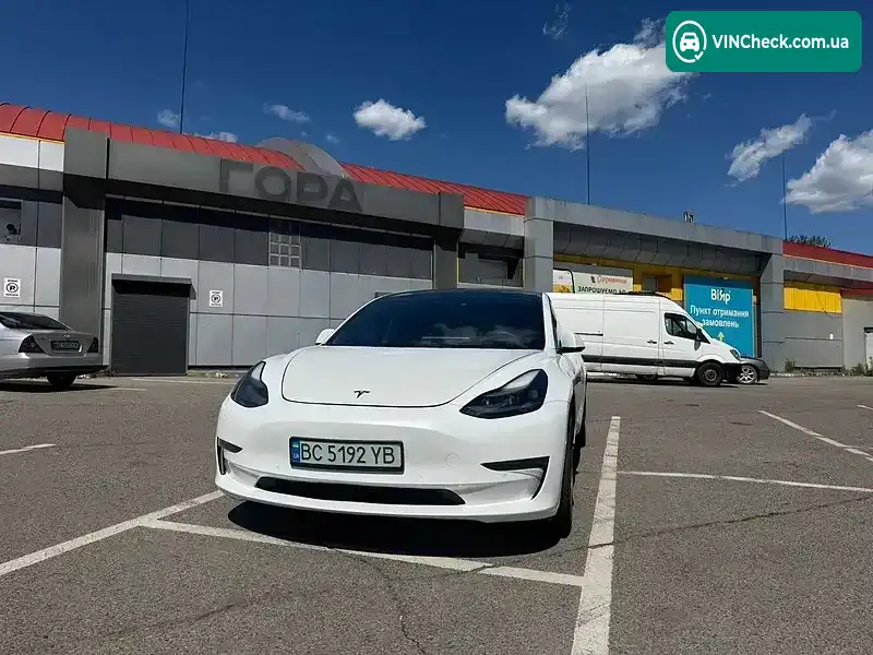 Tesla Model 3 2021, фото з оголошення 1 з 17, VIN 5YJ3E1EB6MF995731