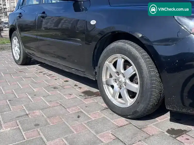 Mazda 3 2006, фото з оголошення 2 з 9, VIN JMZBK14Y271372414