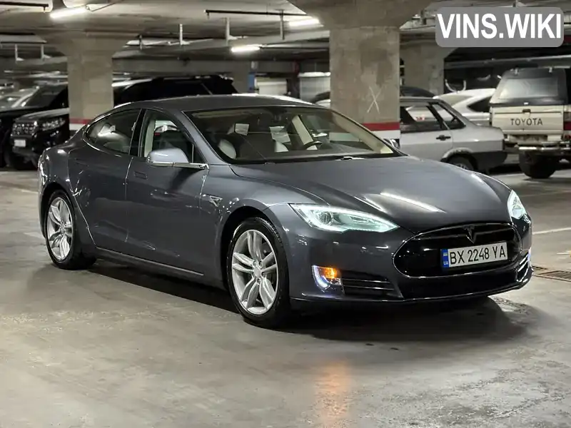 Tesla Model S 2013, фото з оголошення 1 з 21, VIN 5YJSA1CN5DFP22512