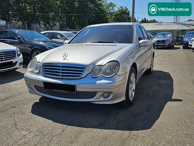 Mercedes-Benz C-Class 2005, фото з оголошення 1 з 20, VIN WDB2030421A787802