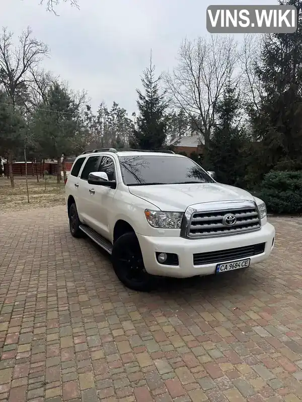 Toyota Sequoia 2011, фото з оголошення 2 з 17, VIN 5TDDY5G11BS049195