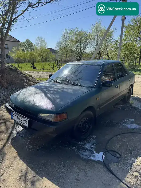 Mazda 323 1993, фото з оголошення 2 з 10, VIN JMZBG129200732238