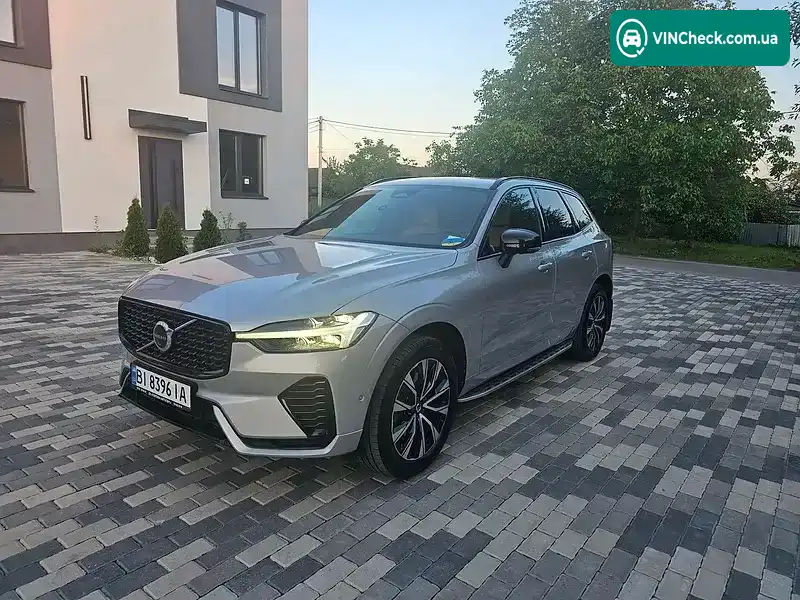 Volvo XC60 2022, фото з оголошення 2 з 18, VIN YV1UZK5VXP1267071