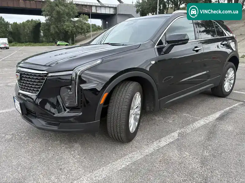 Cadillac XT4 2023, фото з оголошення 2 з 21, VIN 1GYAZAR47RF117519