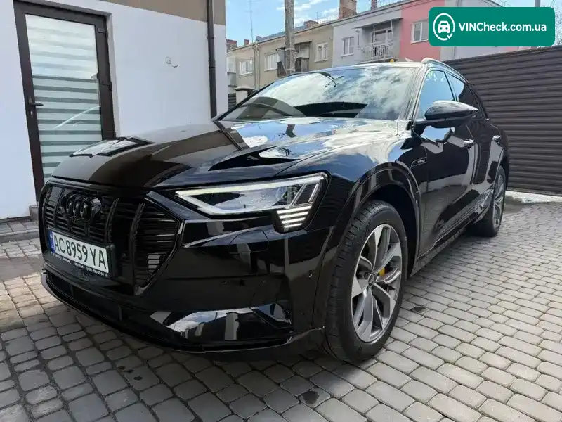 Audi e-tron 2022, фото з оголошення 1 з 21, VIN WAUZZZGE6PB008358