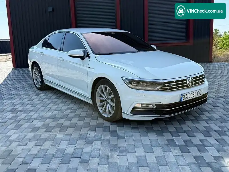 Volkswagen Passat 2016, фото з оголошення 1 з 20, VIN WVWZZZ3CZGE059062