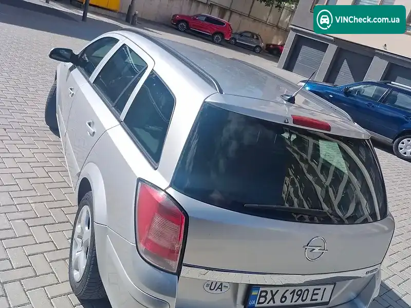 Opel Astra 2008, фото з оголошення 2 з 20, VIN W0L0AHL3582223825