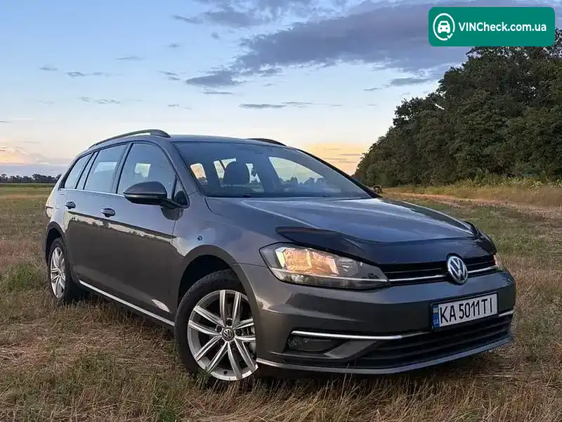 Volkswagen Golf 2017, фото з оголошення 1 з 20, VIN WVWZZZAUZHP790381