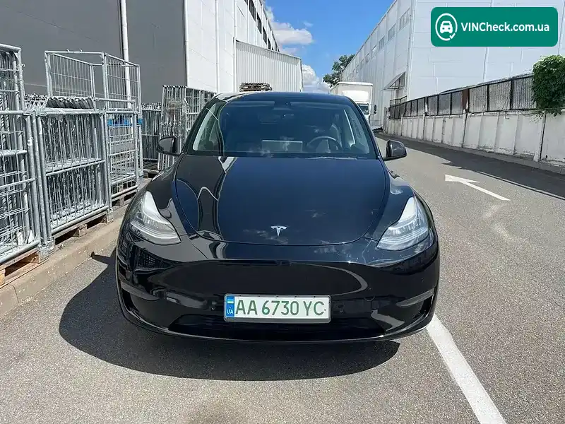 Tesla Model Y 2022, фото з оголошення 2 з 20, VIN 7SAYGDEEXNF444203