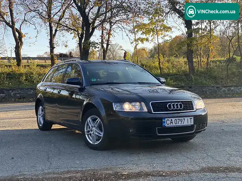 Audi A4 2004, фото з оголошення 2 з 20, VIN WAUZZZ8E44A181862