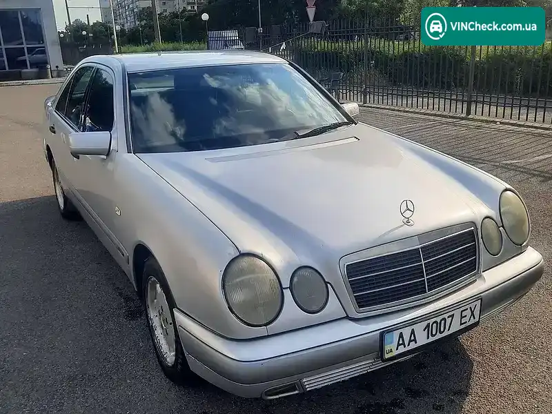 Mercedes-Benz E-Class 1998, фото з оголошення 2 з 8, VIN WDB2100351A661586
