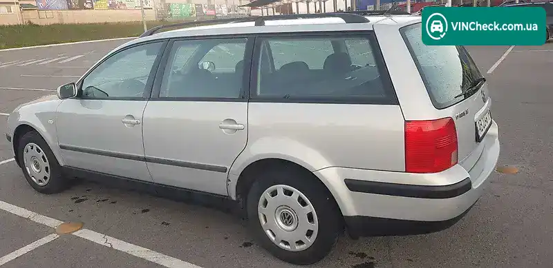 Volkswagen Passat 2000, фото з оголошення 1 з 12, VIN WVWZZZ3BZYE314141