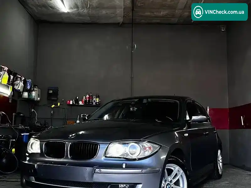 BMW 1 Series 2008, фото з оголошення 1 з 14, VIN WBAUE31060E180359