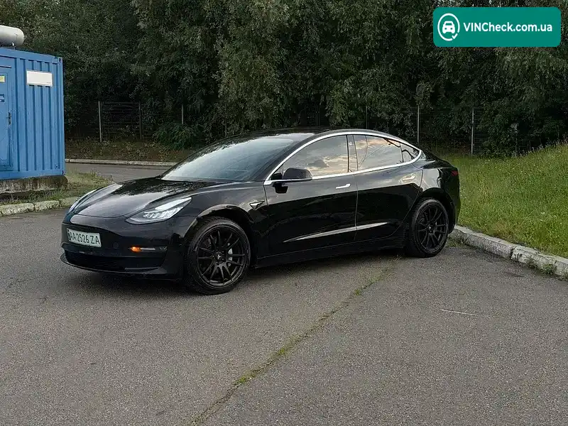 Tesla Model 3 2018, фото з оголошення 2 з 18, VIN 5YJ3E1EA9JF156918