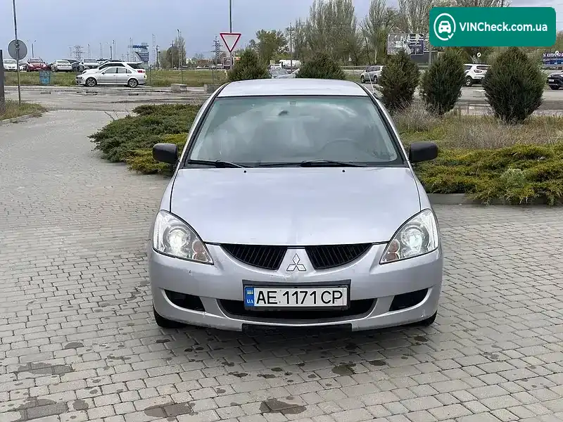 Mitsubishi Lancer 2004, фото з оголошення 2 з 15, VIN JMYSRCS1A4U783663