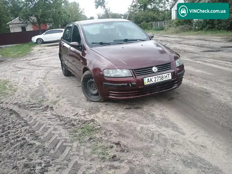 Fiat Stilo 2004, фото з оголошення 1 з 9, VIN ZFA19200000491761