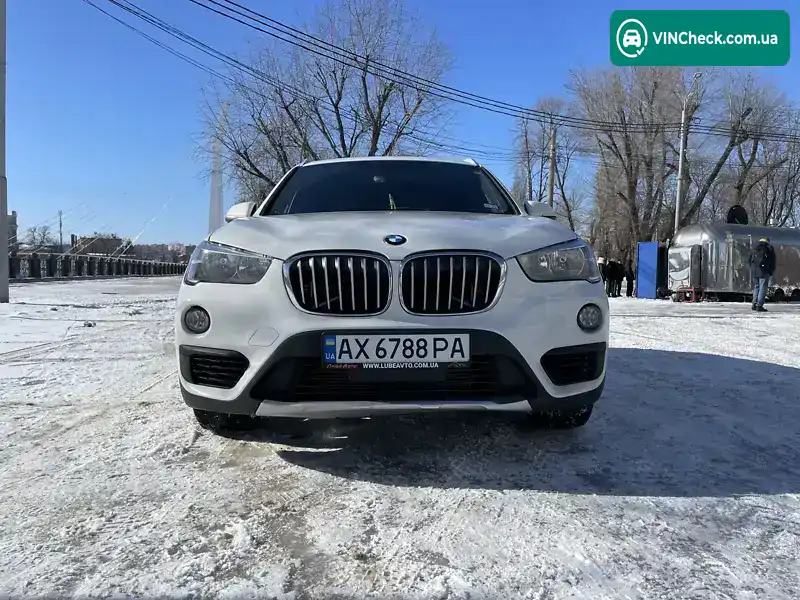 BMW X1 2017, фото з оголошення 1 з 10, VIN WBXHT3C31J5F91774
