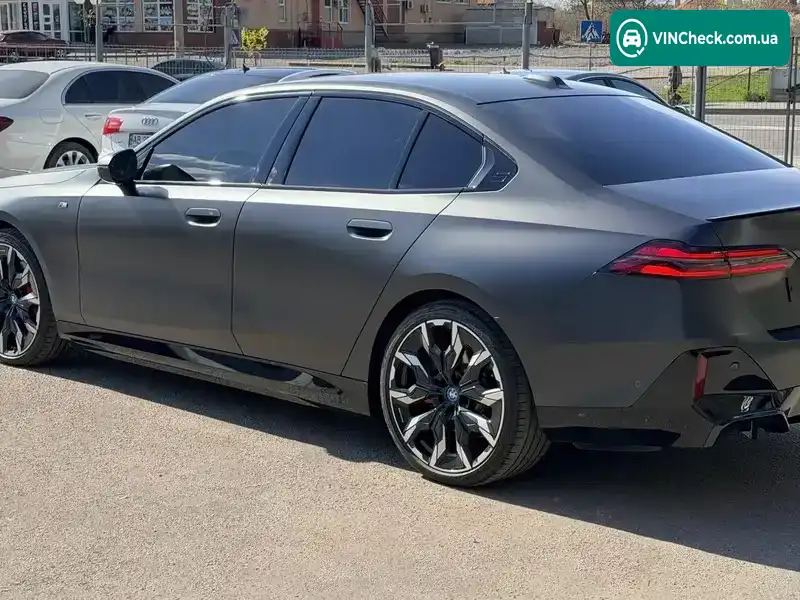 BMW i5 2024, фото з оголошення 1 з 21, VIN WBY31FK070CT90229