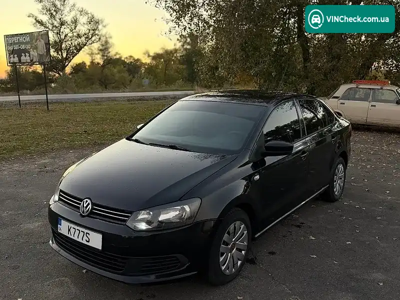 Volkswagen Polo 2012, фото з оголошення 2 з 9, VIN XW8ZZZ61ZDG003903