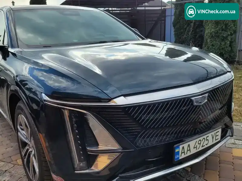 Cadillac Lyriq 2024, фото з оголошення 2 з 21, VIN 1GYKPPRK7RZ138820