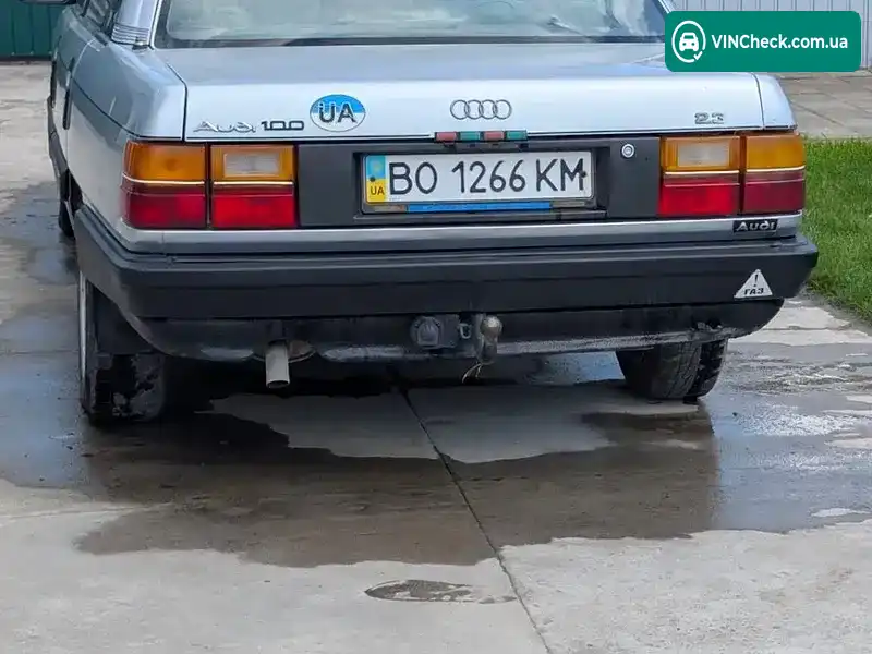 Audi 100 1989, фото з оголошення 2 з 10, VIN WAUZZZ44ZKN014592