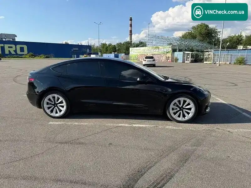 Tesla Model 3 2022, фото з оголошення 2 з 9, VIN 5YJ3E1EBXNF164704