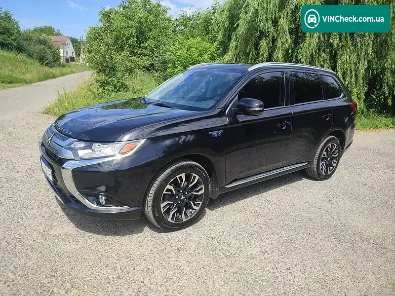 Mitsubishi Outlander 2018, фото з оголошення 1 з 20, VIN JA4J24A58JZ617119
