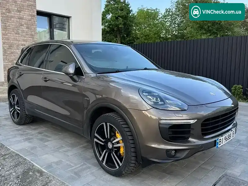 Porsche Cayenne 2015, фото з оголошення 2 з 21, VIN WP1AF2A22GKA43928