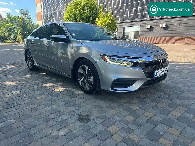 Honda Insight 2018, фото з оголошення 2 з 20, VIN 19XZE4F52KE022031