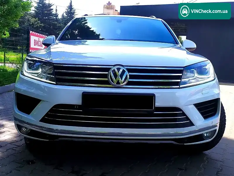 Volkswagen Touareg 2014, фото з оголошення 2 з 20, VIN WVGZZZ7PZFD004975