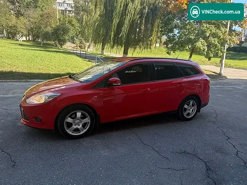 Ford Focus 2013, фото з оголошення 2 з 11, VIN WF0LXXGCBLDR10760