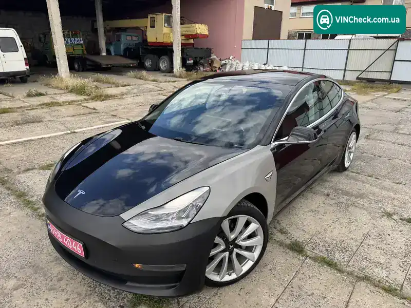 Tesla Model 3 2018, фото з оголошення 2 з 20, VIN 5YJ3E1EB4JF071431