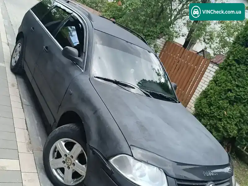Volkswagen Passat 2001, фото з оголошення 1 з 9, VIN WVWZZZ3BZ2E092554