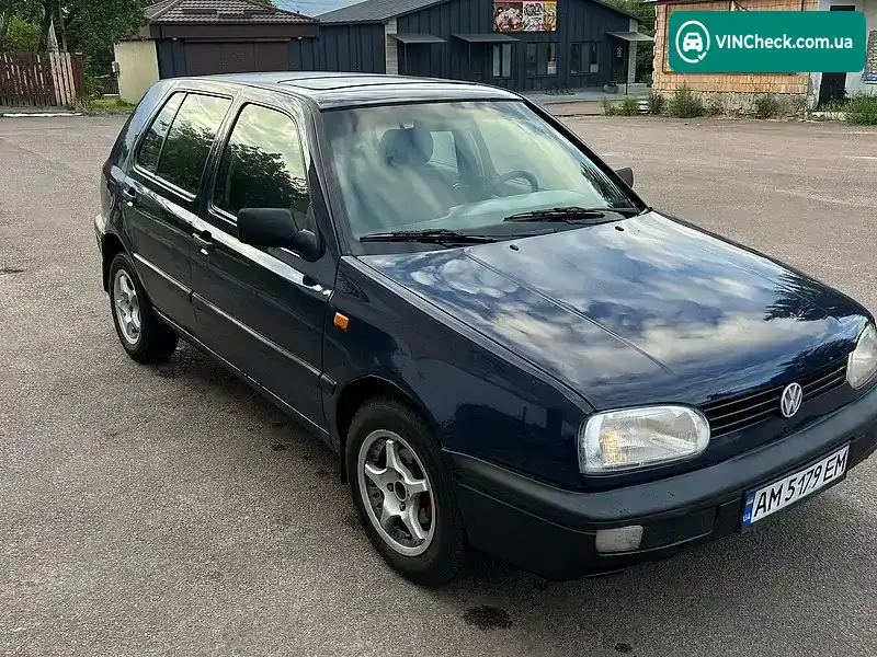Volkswagen Golf 1993, фото з оголошення 1 з 9, VIN WVWZZZ1HZPW467050