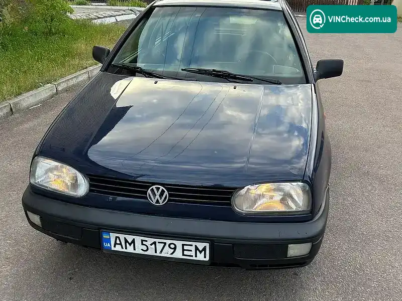Volkswagen Golf 1993, фото з оголошення 2 з 9, VIN WVWZZZ1HZPW467050