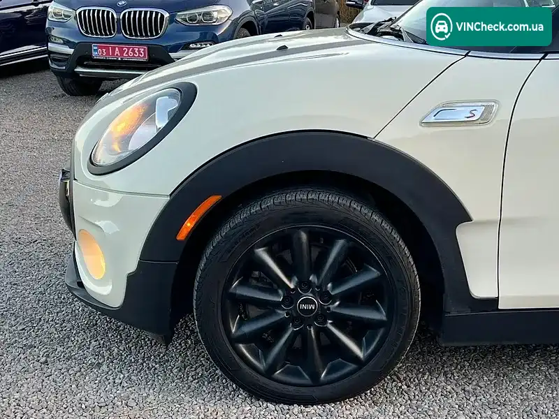 MINI Clubman 2016, фото з оголошення 2 з 20, VIN WMWLN9C53G2E15936