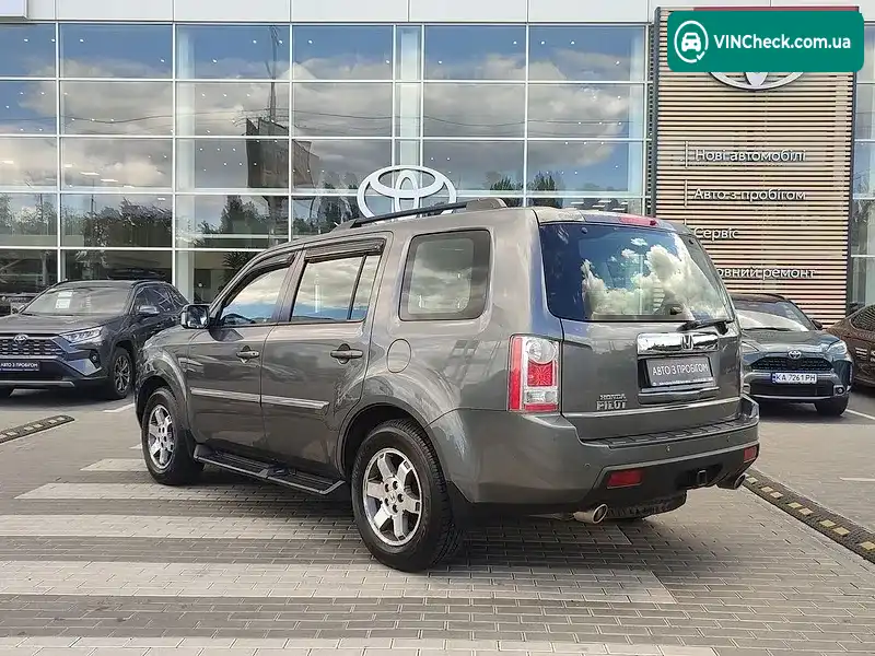 Honda Pilot 2011, фото з оголошення 2 з 10, VIN 5FNYF4880BB401315