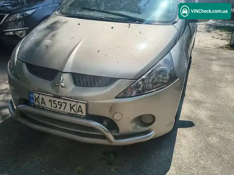 Mitsubishi Grandis 2007, фото з оголошення 2 з 7, VIN JMBLRNA4W7Z001213