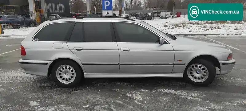 BMW 5 Series 1997, фото з оголошення 2 з 9, VIN WBADK1103B7443802