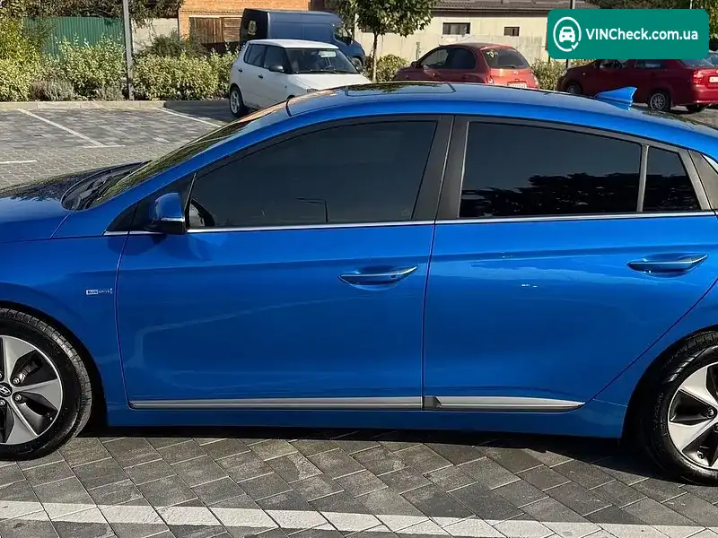 Hyundai Ioniq 2016, фото з оголошення 2 з 18, VIN KMHC851HFHU002774