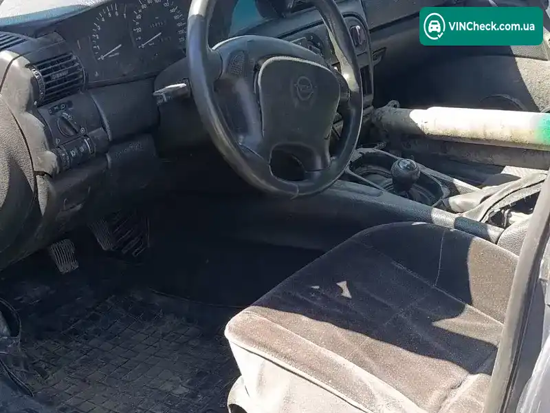 Opel Omega 1995, фото з оголошення 2 з 8, VIN W0L000026S1035107