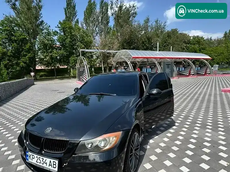 BMW 3 Series 2005, фото з оголошення 2 з 21, VIN WBAVB11010VB63229