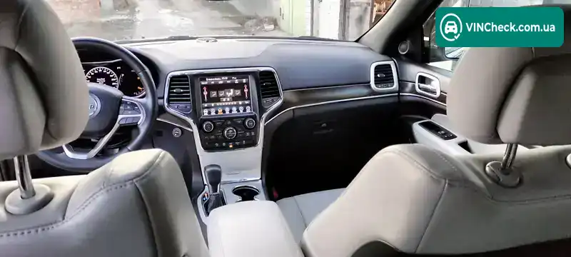 Jeep Grand Cherokee 2018, фото з оголошення 1 з 13, VIN 1C4RJFBG6JC356891